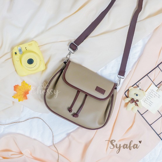 Tas Selempang Kulit Sintetis Syafa by Chessy