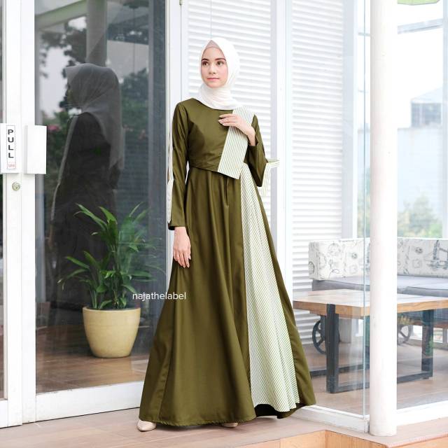 Adelia Dress by Alyahijab by Naja