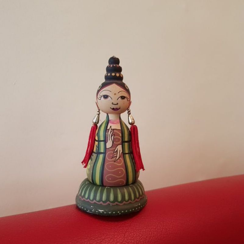 TUSUK GIGI DEWI KWAN IM LUKIS