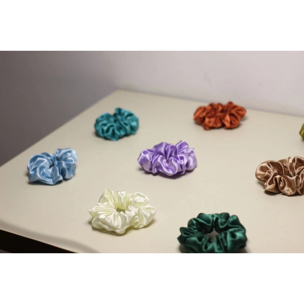 MIMOSA - Satin Scrunchies (1)