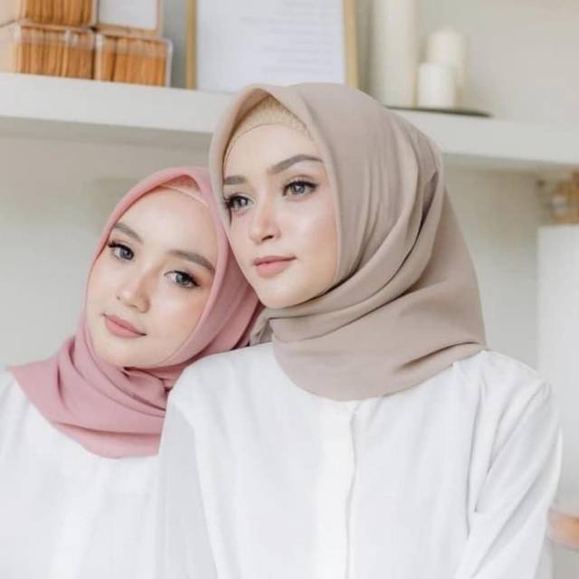 Termurah BELLA Square Hijab 115x115cm / Kerudung / Jilbab Segi Empat Premium