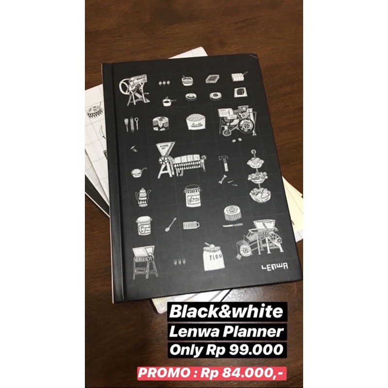 

Black & White Lenwa Planner