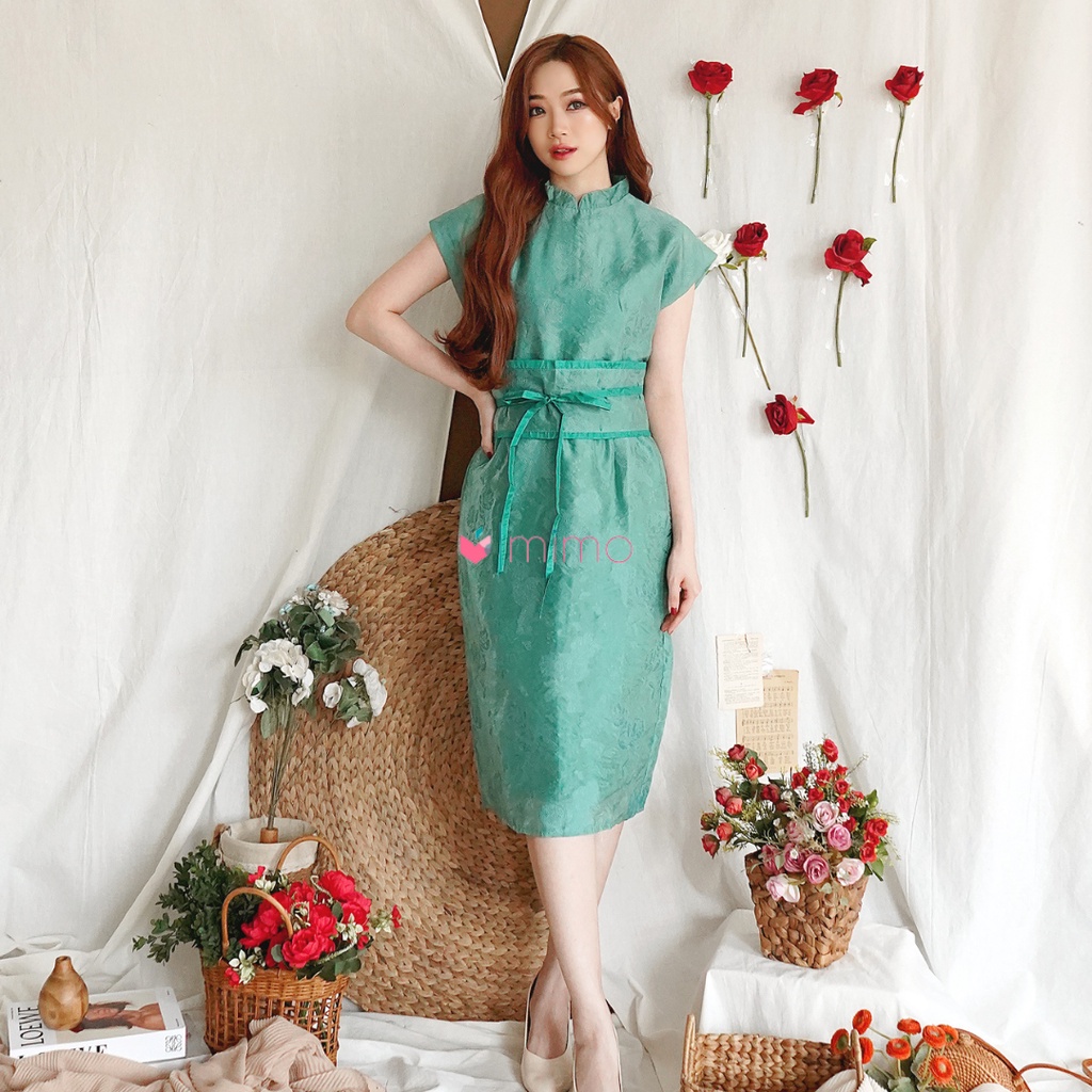 Simple Choengsam Dress