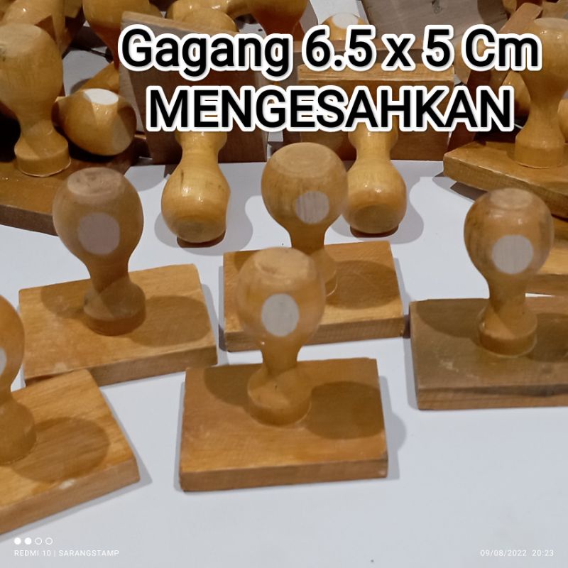 

Gagang Stempel LEGALISIR Mengesahkan 6.5X5CM
