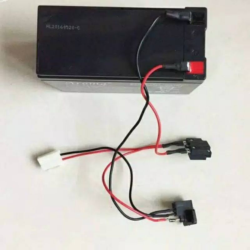 Sambungan Set Charger Mobil/Motor Mainan Aki
