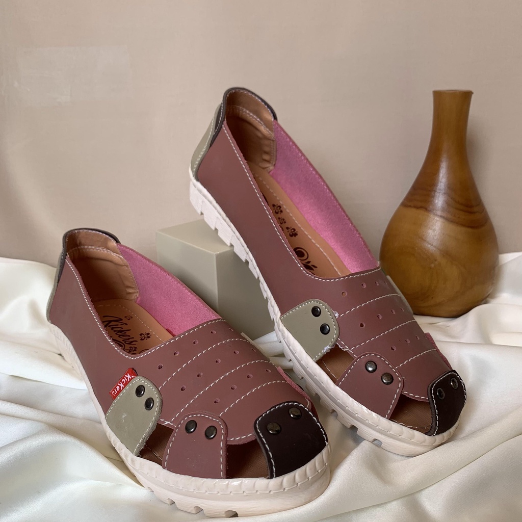 (TANPA KARDUS) SEPATU SLP.07 1 KULIT SOL KARET PEREMPUAN CEWEK WANITA TERLARIS TERBARU Sandal Slop Slip On Wanita Sandal Cewek  SLIP ON WANITA TERBARU KEKINIAN FLATSHOES KOREAN STYLE SEPATU CEWEK SLIPON FLAT SHOES CASUAL SANTAI RAMADHAN SALE FLATSHOES