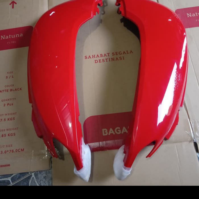 Cover body Scoopy fi 2017 2019 merah / cover body scoopy donat merah