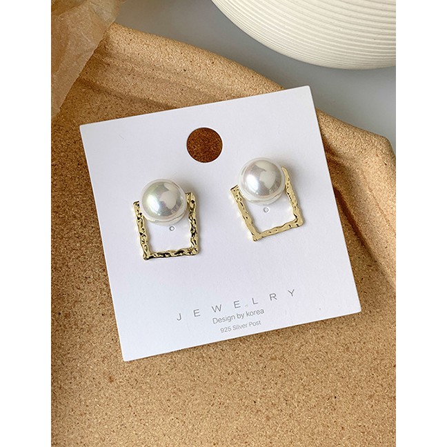 LRC Anting Tusuk Fashion Golden Pearl Metal Square Stud Earrings D89964