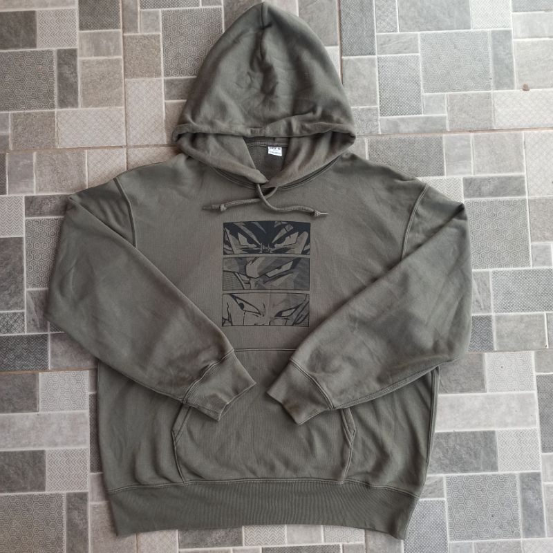 HOODIE UNIQLO X DRAGONBALL Z