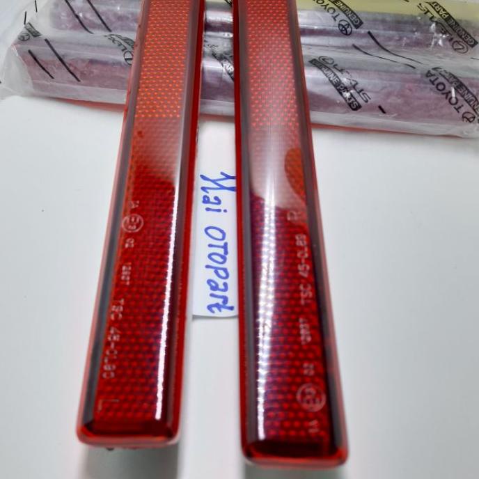 reflektor mata kucing bemper belakang agya luxio rush original Terlaris