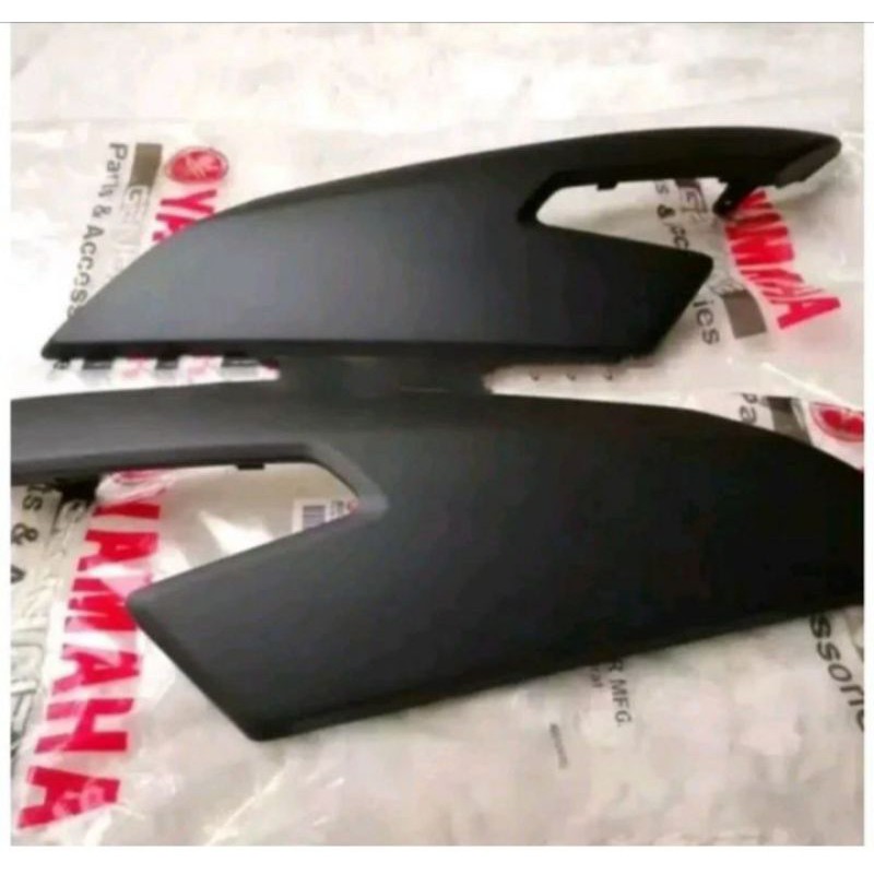 COVER BODY BELAKANG KANAN KIRI XRIDE 125 X RIDE125 HITAM DOFF ORI YGP