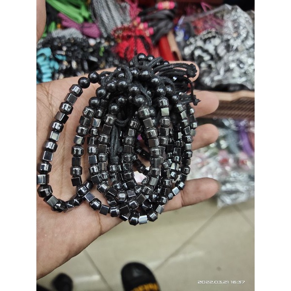 Gelang Tangan Tali Mote Blustin Lusinan Isi 12 pcs