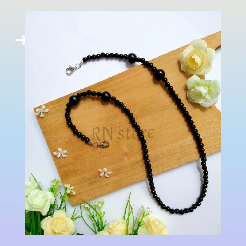 Strap Masker Mutiara Hitam Kombinasi Hijab / Non Hijab