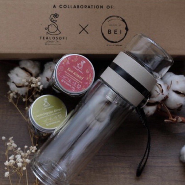 

Tealosofi Collaboration Gift Package
