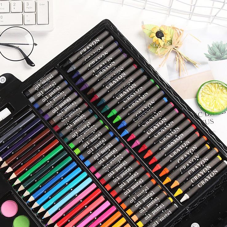 

First Hand LKM230 Crayon Set 150pcs Pensil Warna Gambar / Alat Tulis & Lukis Melukis ATK [1KG 2PC] LITTLE KUMA
