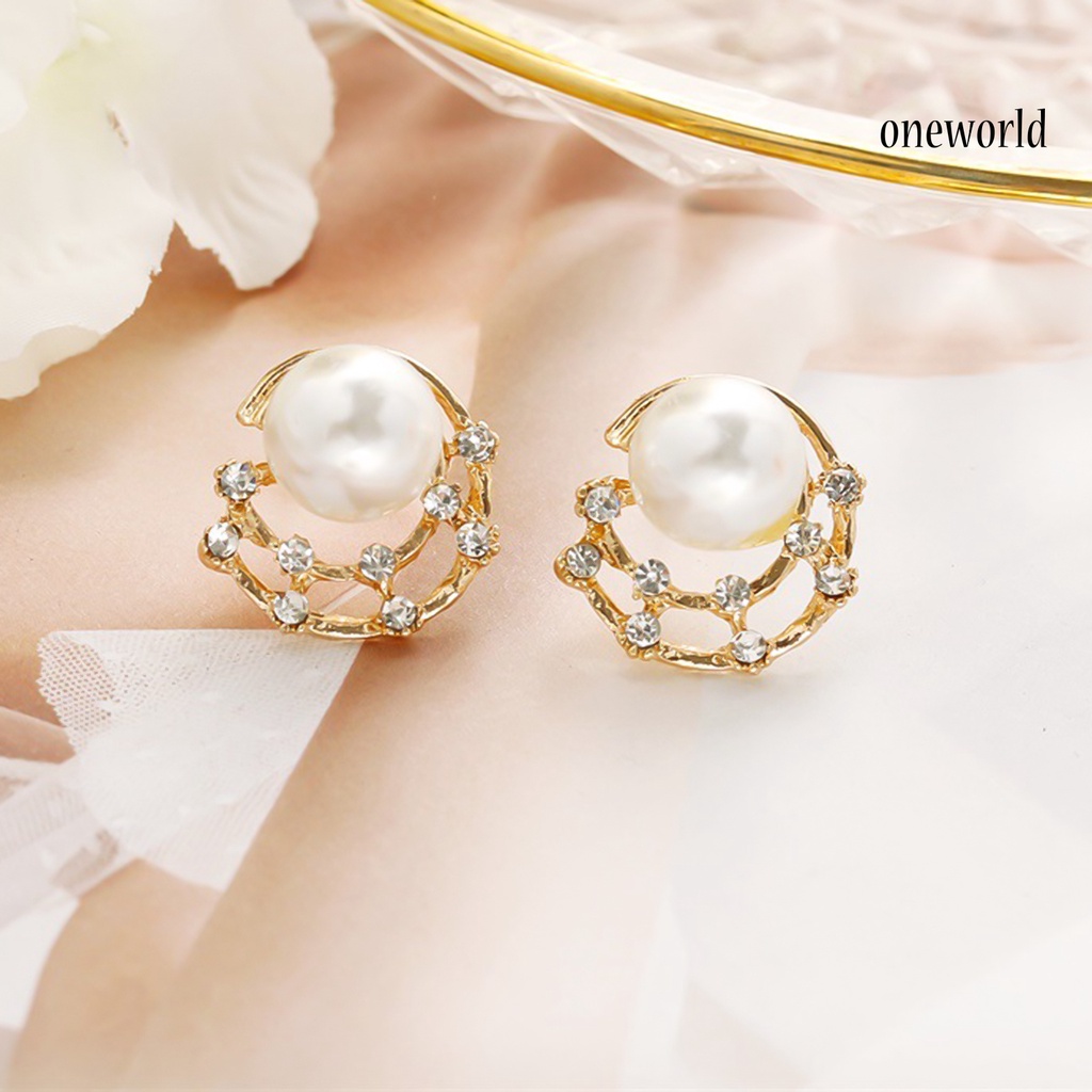 OW@ Fashion Women Rhinestone Faux Pearl Hollow Ear Stud Earrings Jewelry