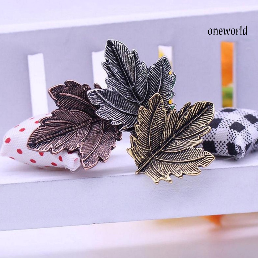 OW@ Vintage Three Leaves Alloy Brooch Pin Scarf Sweater Dress Women's Decor Gift