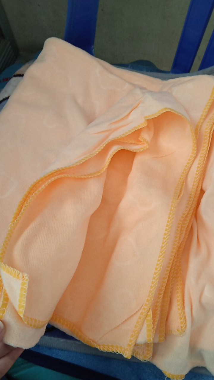 Handuk Mandi 70x140 Cm High Quality / Daya Serap Yang Bagus (100% Microfiber) Tanpa Dus