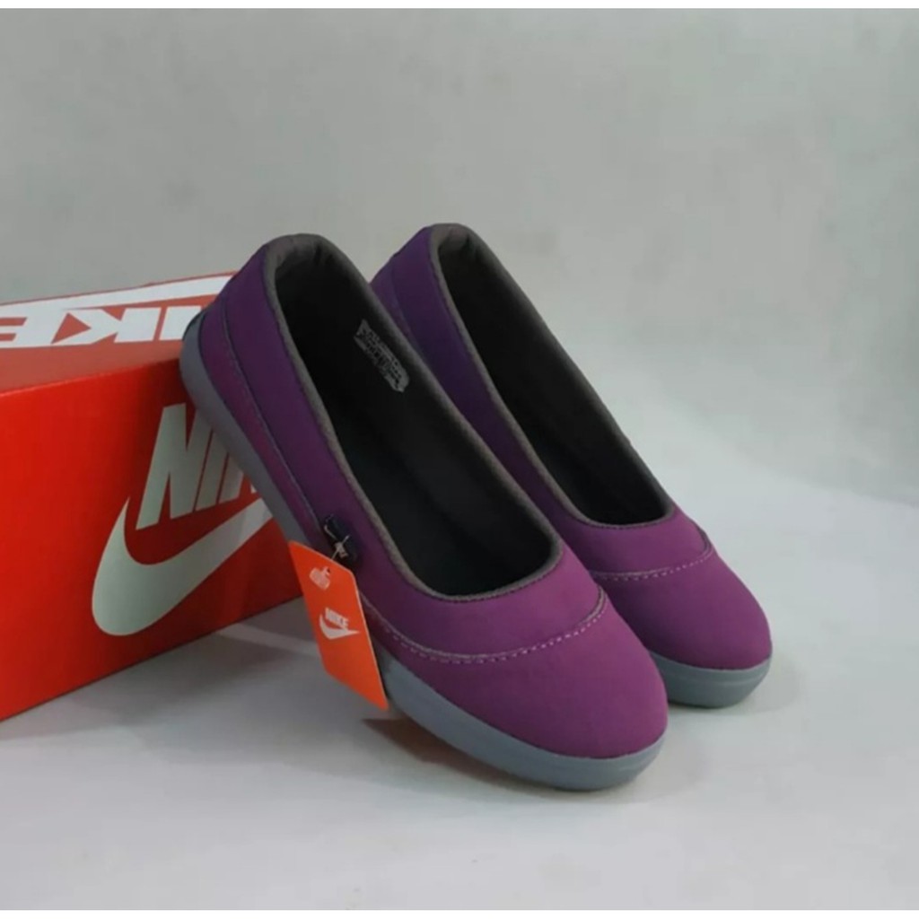 SEPATU WANITA SLIP ON TERBARU 05/SEPATU SLIP ON TERBARU UNTUK SANTAI KULIAH KERJA KEKINIAN