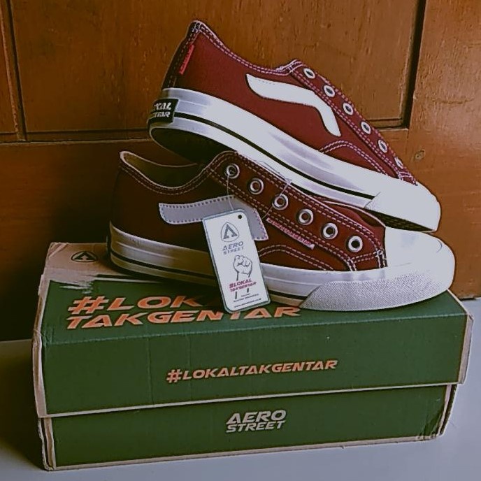 [BARU] [PROMO] SEPATU AEROSTREET JHOSSE LOW MAROON UK 38 CONVERSE