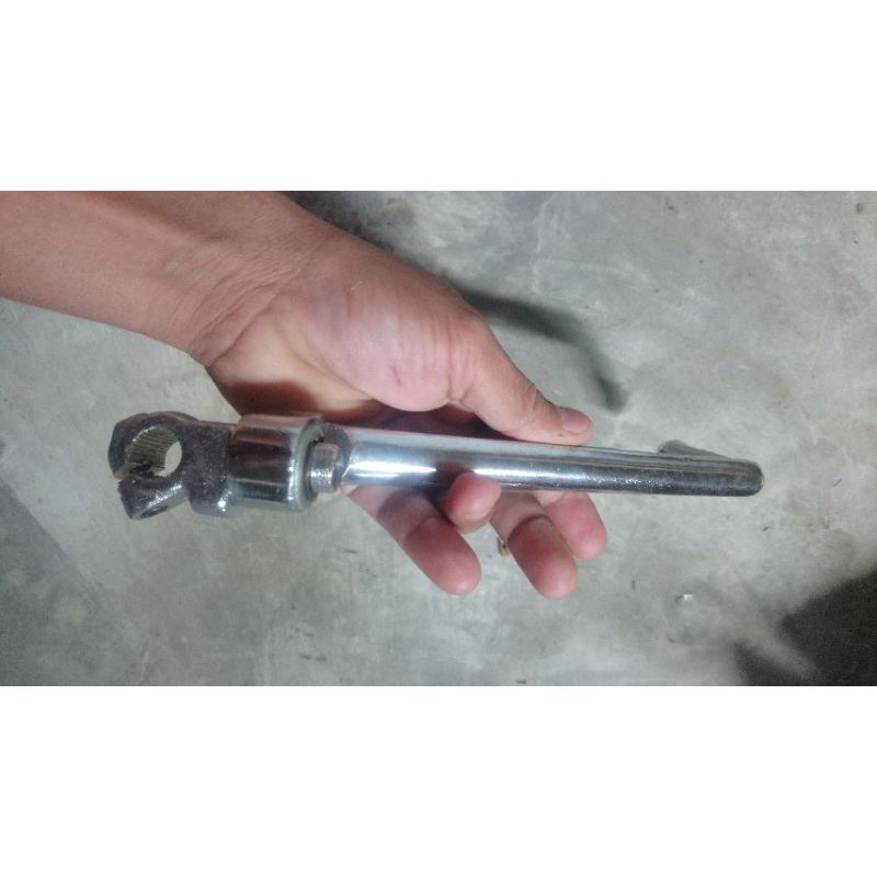 engkol suzuki gp100 gp125 kick stater suzuki gp100 gp125