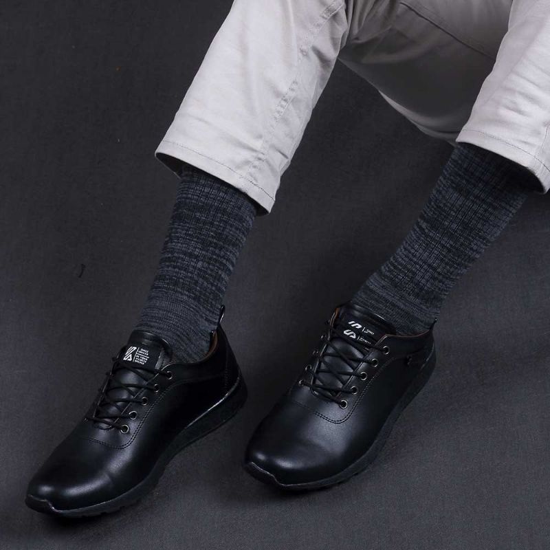 ORIGINAL - Sepatu Kasual Sneakers Pria Pantofel Kulit Semi Formal Oxford FULL BLACK Terbaru | Sepatu Distro | Mils Premium Exclusive | Sepatu Series Street Casual Sepatu Kerja Kantor