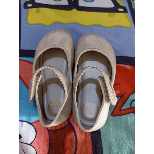 (PRELOVED) SEPATU ANAK ZAXY NINA