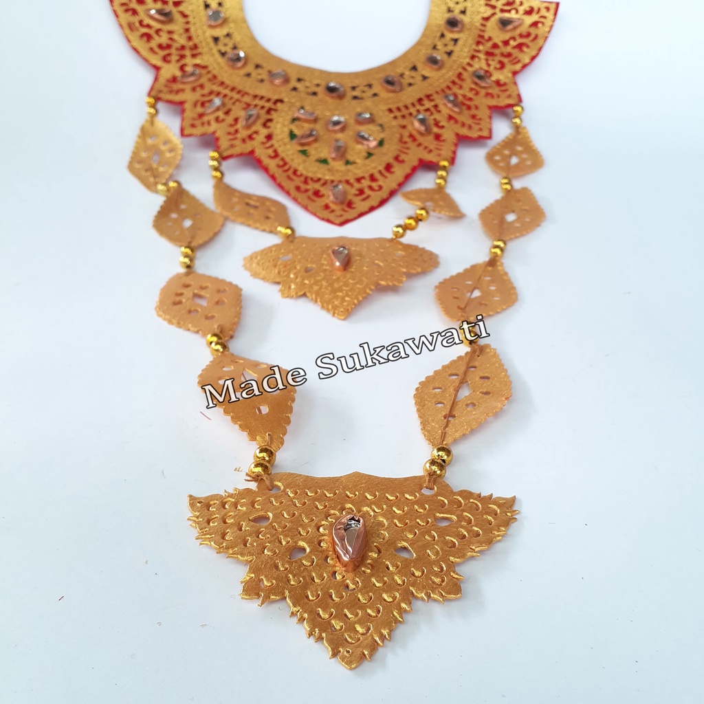 Badong Lenter kalung kulit penari adat bali