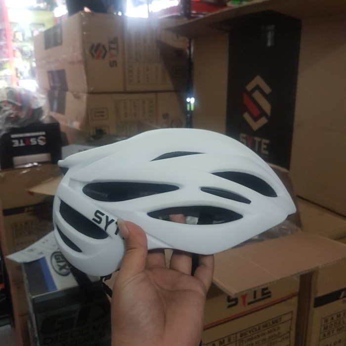 helm sepeda syte