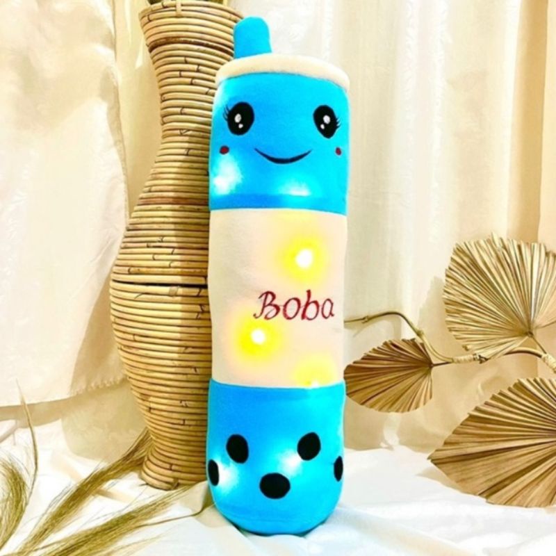 Guling Boneka Milk Tea LED Kain Halus Tinggi 60Cm