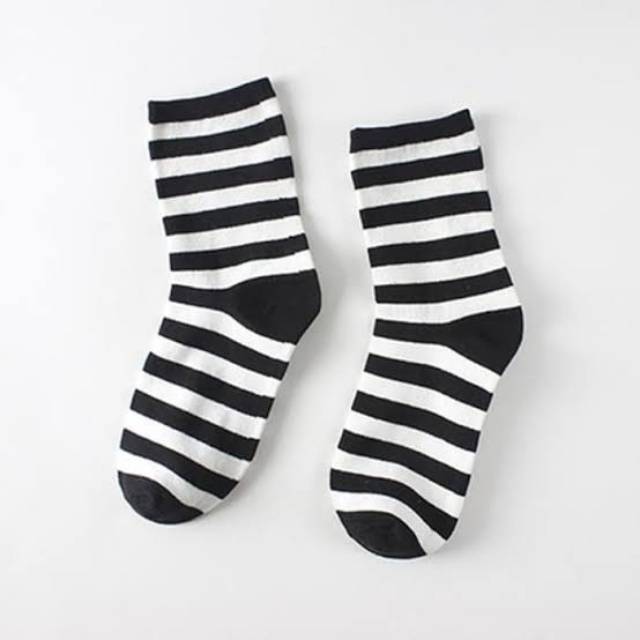 KAOS KAKI PENDEK STRIPE HITAM PUTIH Shopee Indonesia KAOS KAKI PENDEK STRIPE HITAM PUTIH Shopee Indonesia