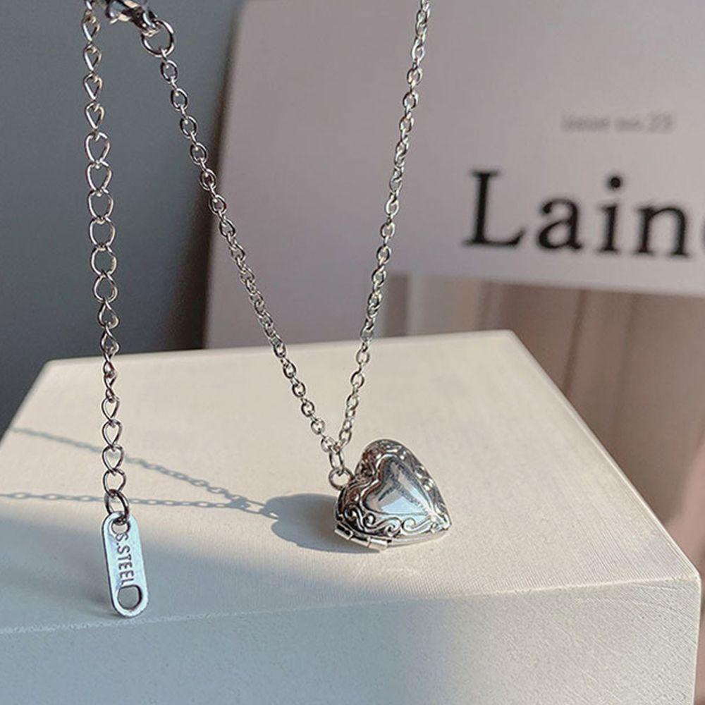 Mxbeauty Wanita Kalung Kreatif Vintage Warna Perak Rantai Klavikula Rantai Kalung Lady Titanium Steel Dibuka Hati Liontin Kalung