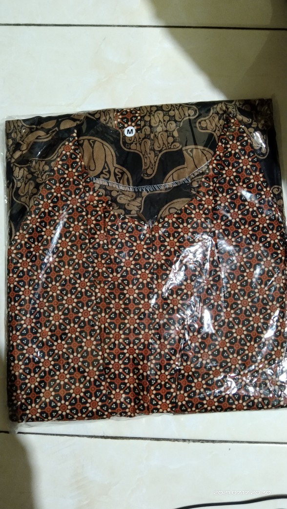Wou Batik Couple Busui Sibulan Family Model Gamis Adipati Keluarga Anak Cewek Dan Cowok - Kg053