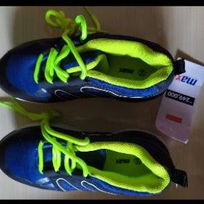 sepatu anak max like new