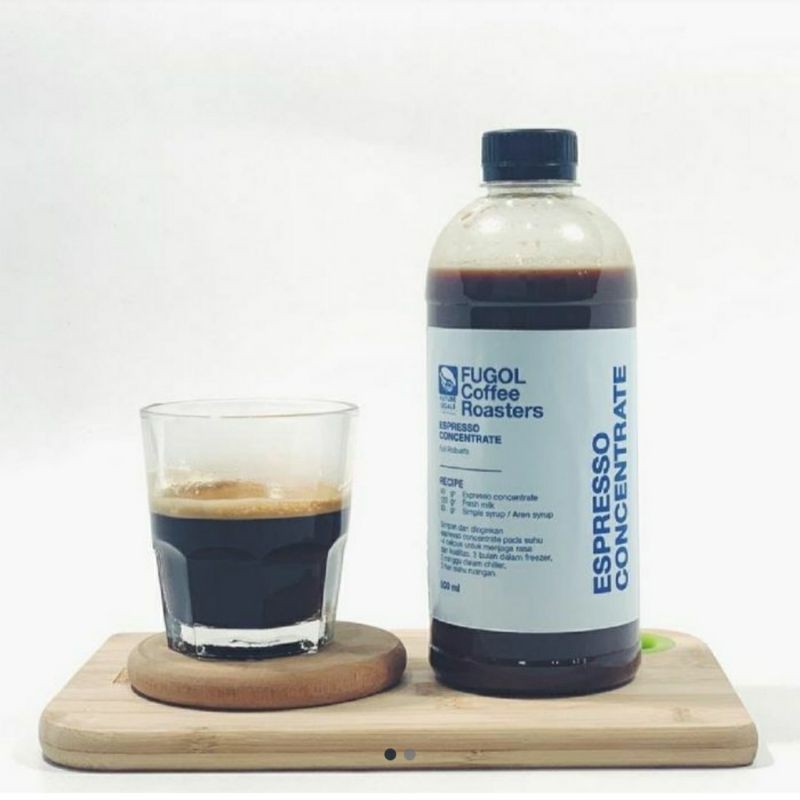 

Espresso Cair / Konsentrat Kopi Full Robusta 1 Liter (Bandung & JABODETABEK)