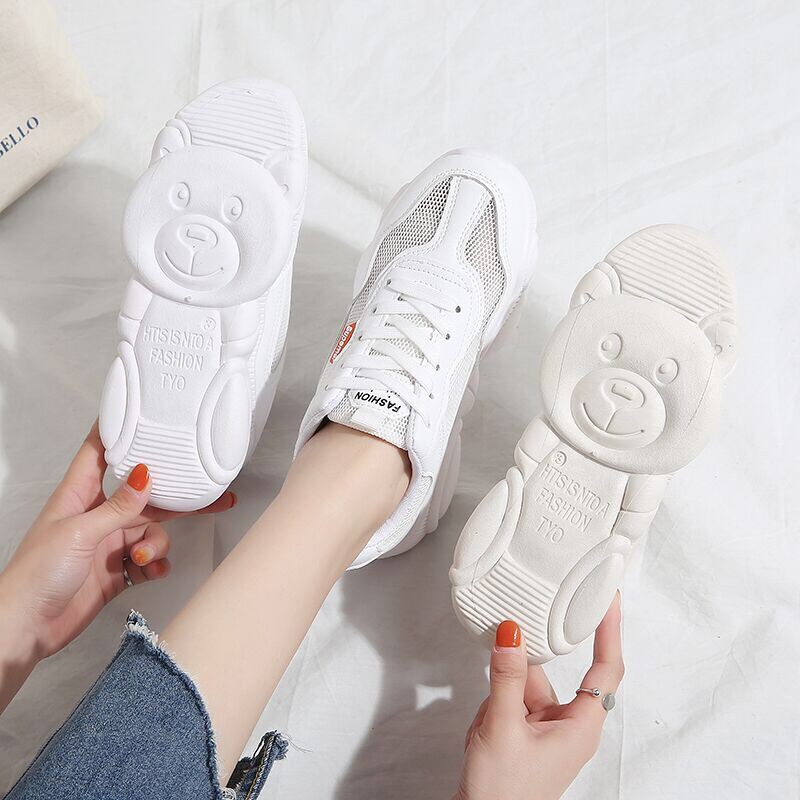 Sepatu Olahraga Wanita terbaru versi Korea 2019 warna Putih Sepatu lari Sneakers Cewek