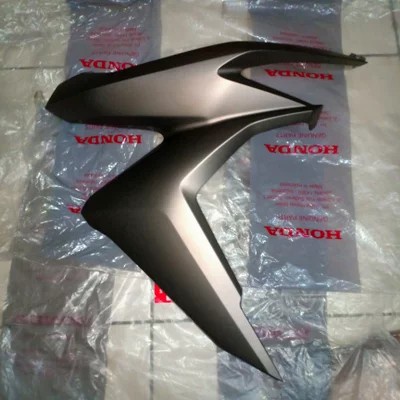 sayap vario 125 vario 150 original coklat dof kanan cover r front