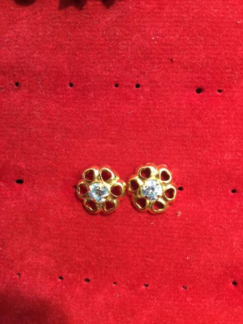 Anting duduk paku cucuk stud anak dan dewasa emas asli kadar 700 70% 22 0.5 0,5 setengah g gr gram bunga bulat ukir