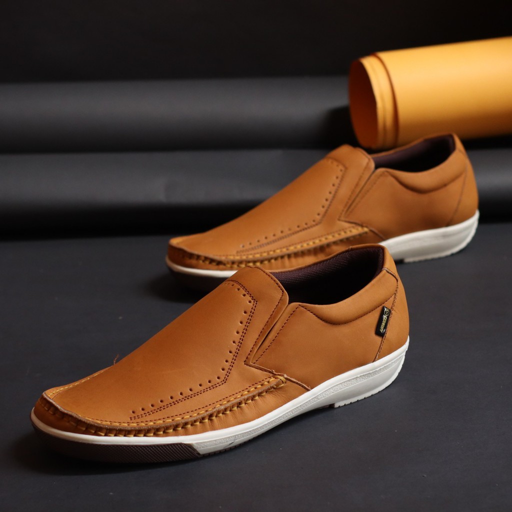 MOLK|Sepatu Kasual Slip On pria Kulit Asli Selop Slop Kerja Santai Kuliah Semi Formal Footwear