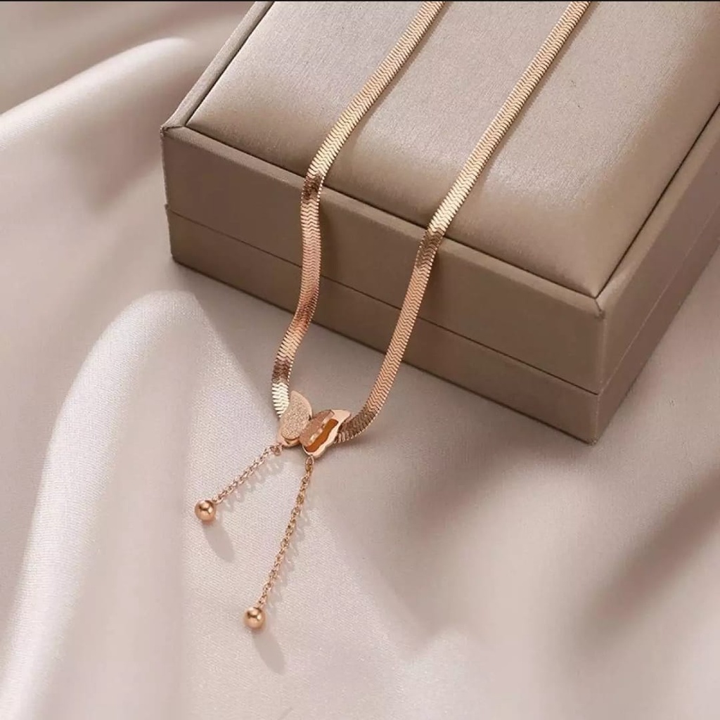 KALUNG WANITA TITANIUM GEPENG KUPU KUPU FASHION KOREA