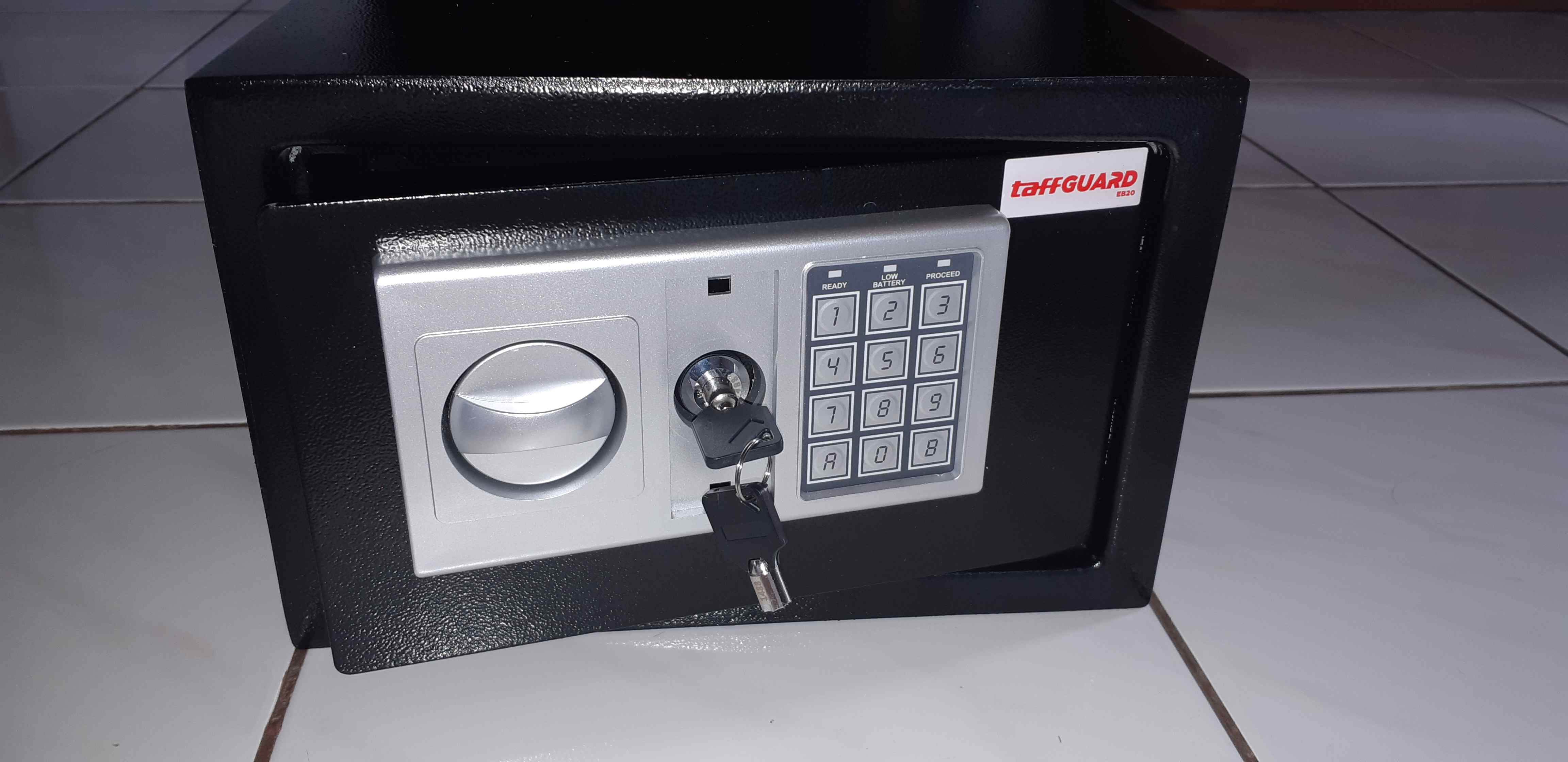 Brankas 31 X 20 X 20cm Elektrik Password Safe Deposit Box