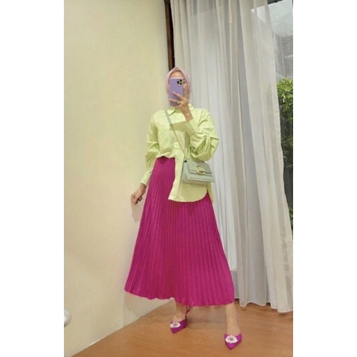 Clair Skirt Magenta Fuschia F3 - Rok Plisket Wanita