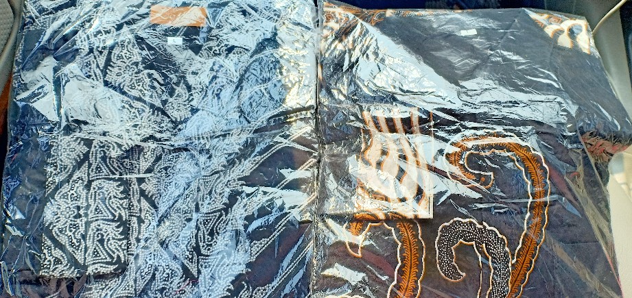 Best Deal New Arrival Distro Atasan Kemeja Batik Baju Pria Hitam M L Xl Xxl Bayar Ditempat