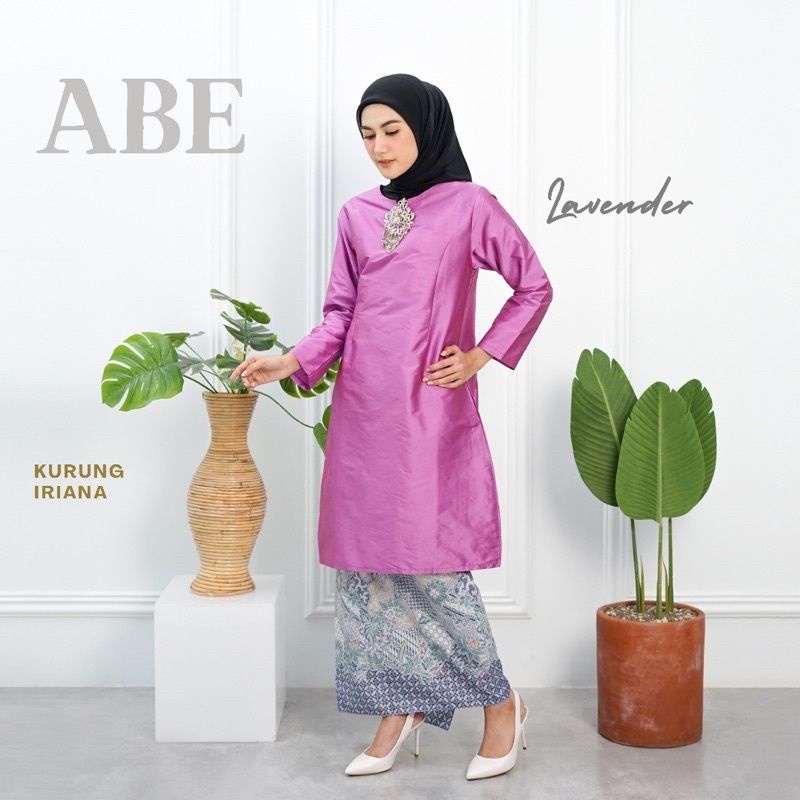 SETELAN KEBAYA KURUNG MELAYU/KURUNG WANITA MALAISYA/MODEL IRIANA