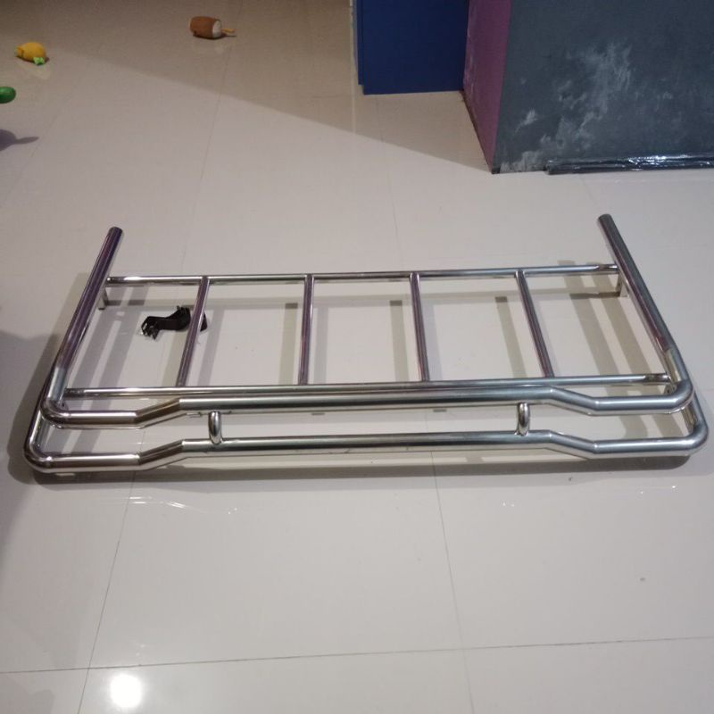 Rak Kabin / cabin TRAGA