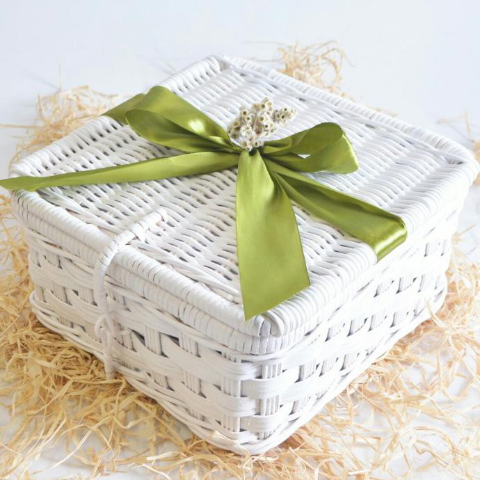 

Gift Box Square Medium Nine Square White Tokotaraka94