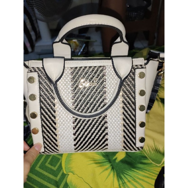 TAS GOSH ORIGINAL SECOND RASA BARU TAS GOSH SELEMPANG