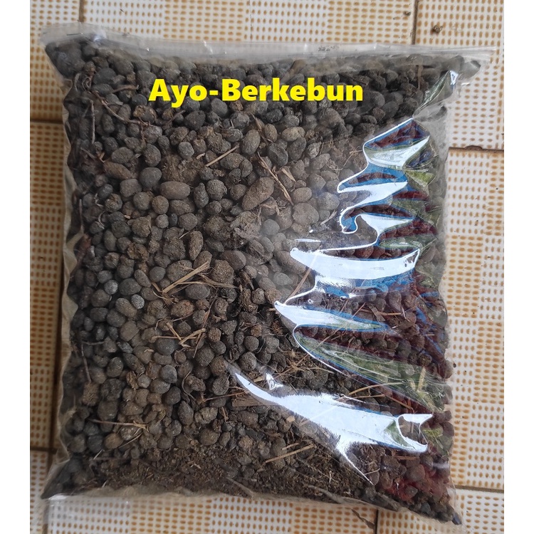 Pupuk Kandang Organik Kotoran Kambing 1 kg / Tai Kambing / Pupuk Kandang Kambing / Pupuk Kambing / P