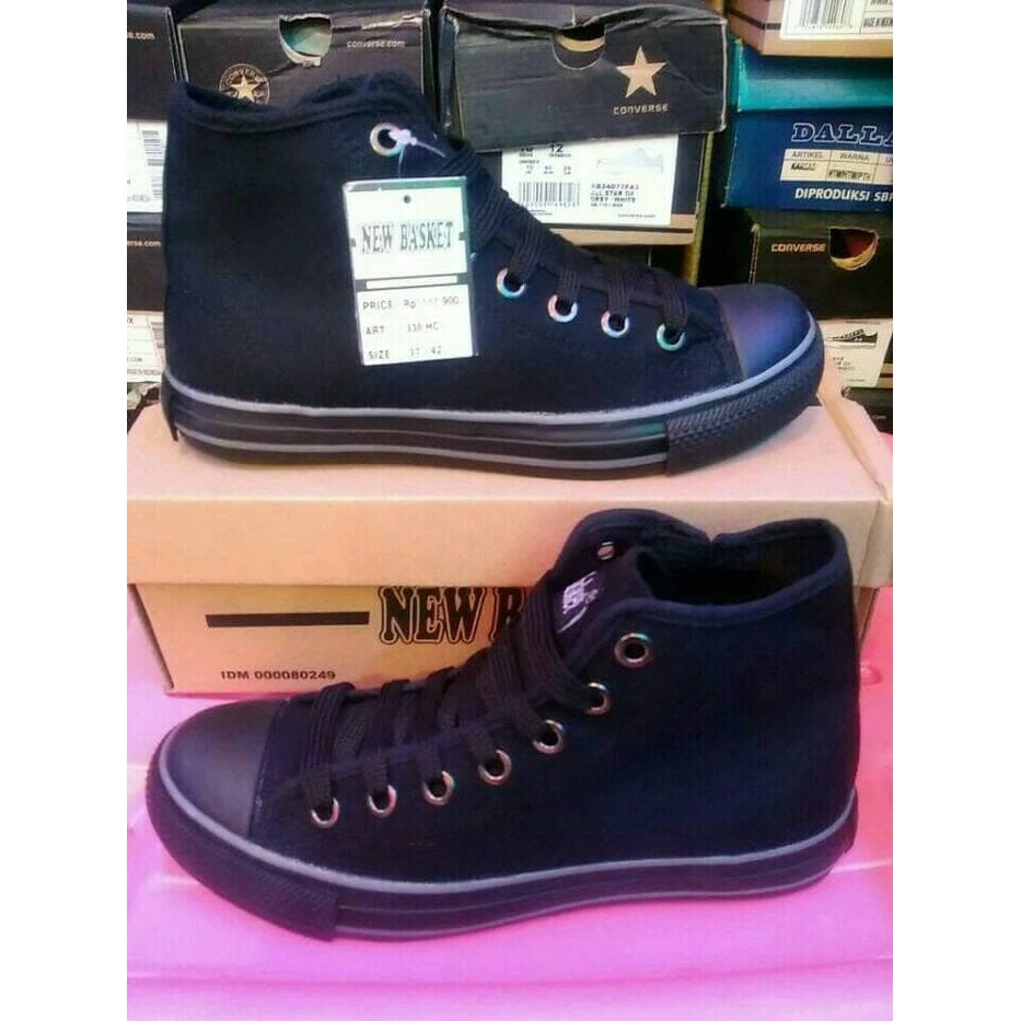 Sepatu sekolah NEW BASKET hitam