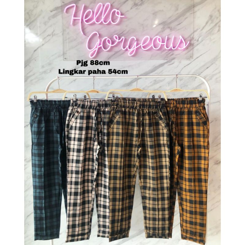 Nesya Tartan Pants